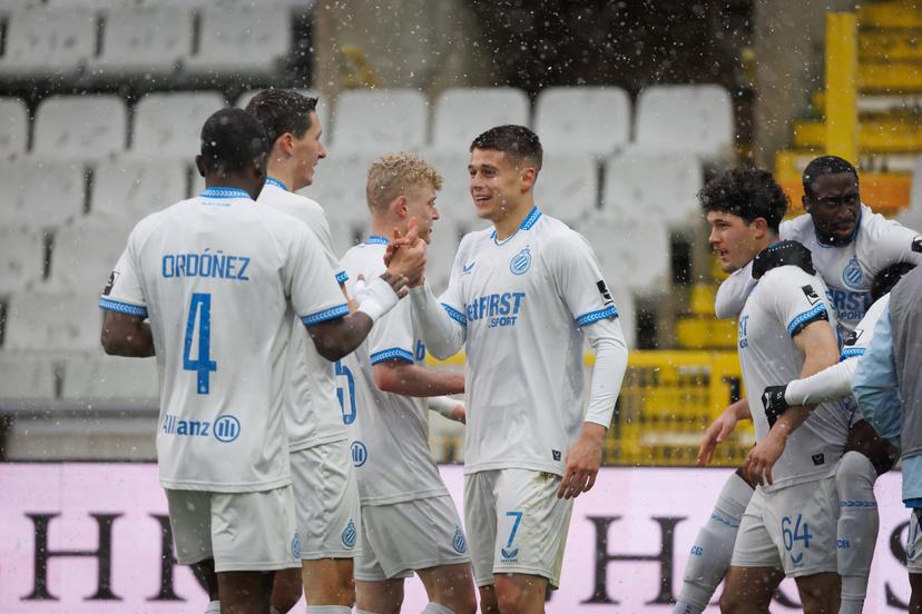 Club's Nicolo Tresoldi celebrates after scoring during a soccer match between Cercle Brugge and Club Brugge, Sunday 15 February 2026 in Brugge, on day 25 of the 2025-2026 'Jupiler Pro League' first division of the Belgian championship. BELGA PHOTO KURT DESPLENTER