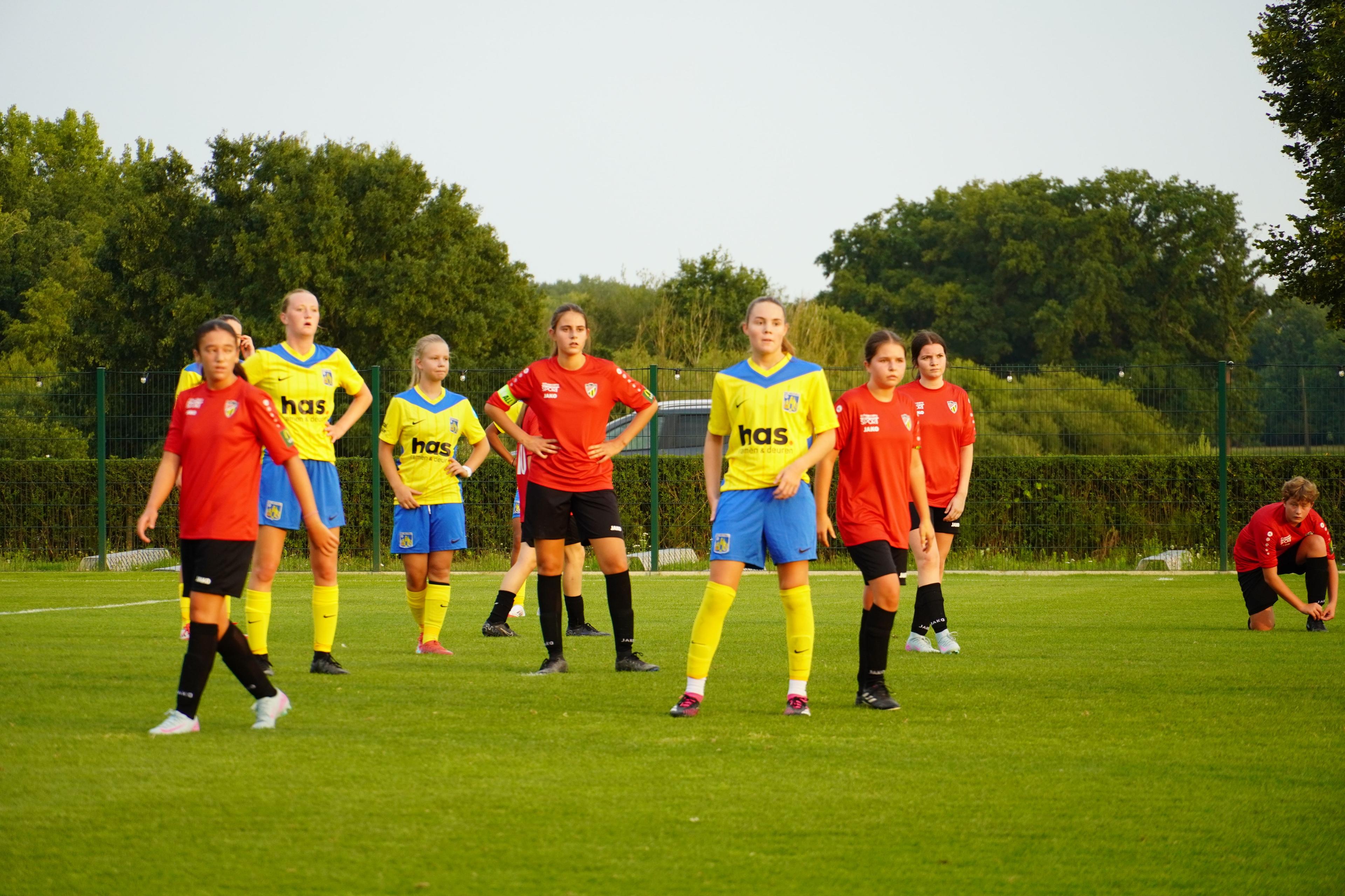 KVC Westerlo vs Lyra Lierse U16 Meisjes