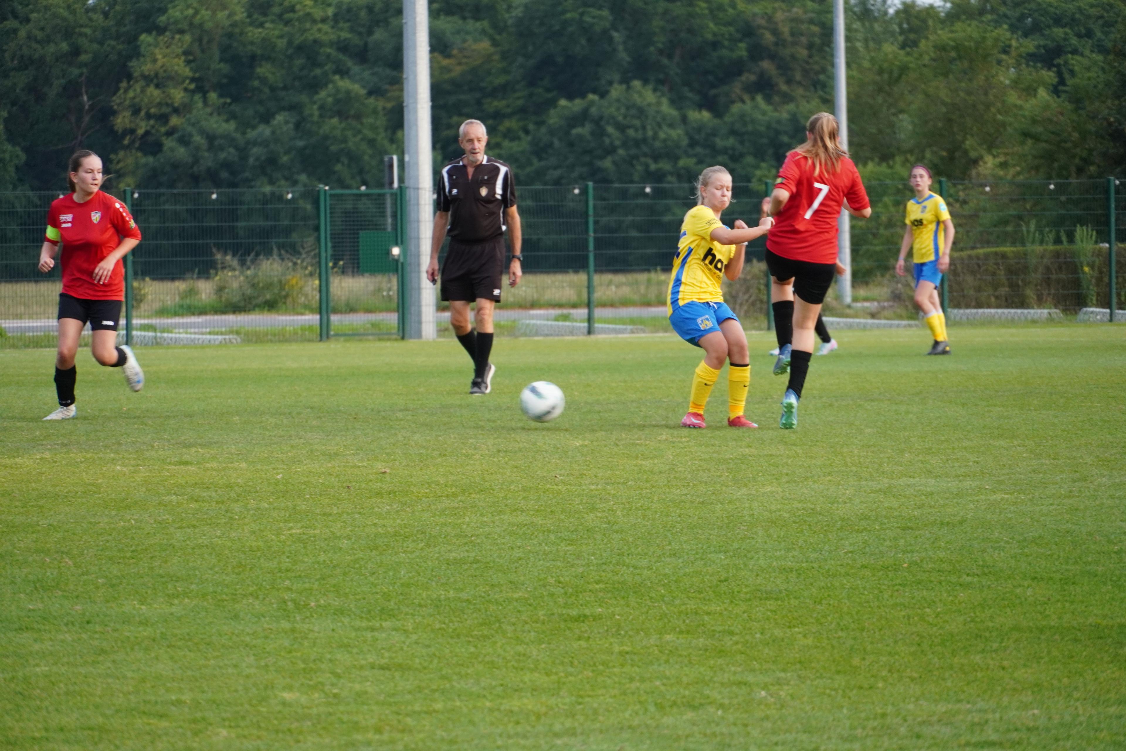 KVC Westerlo vs Lyra Lierse U16 Meisjes