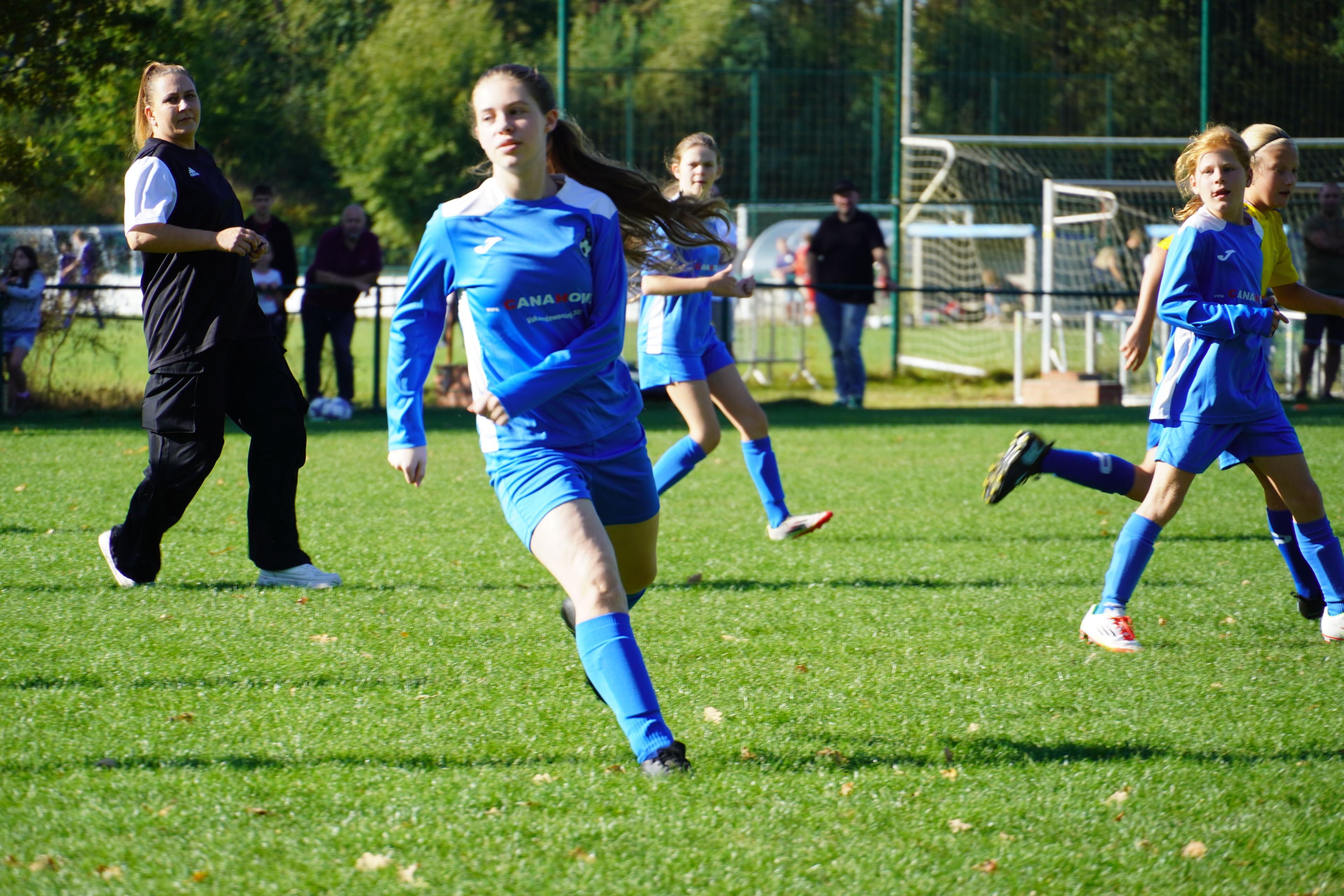 Moldavo VC vs SK Kadijk U16 meisjes