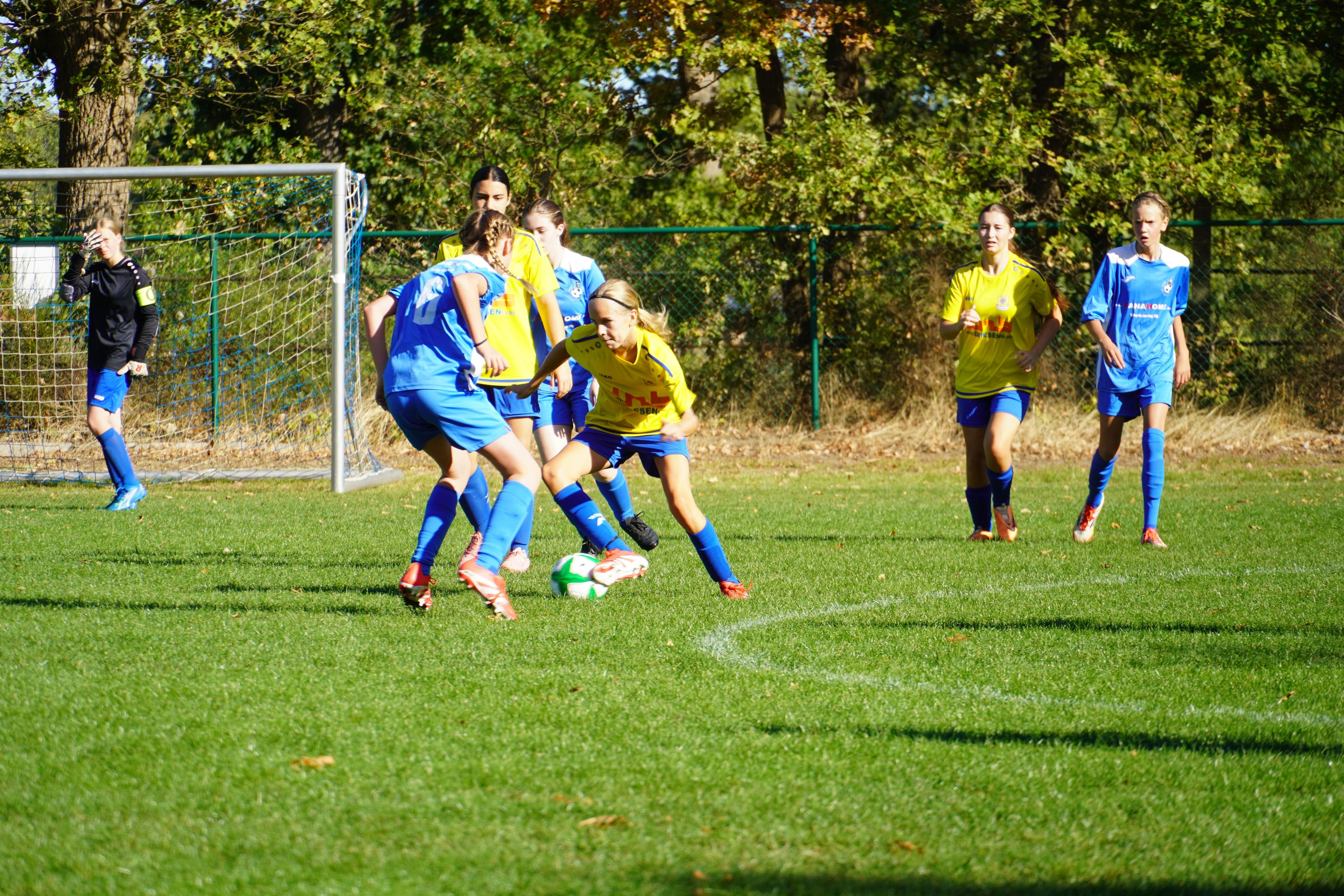 Moldavo VC vs SK Kadijk U16 meisjes