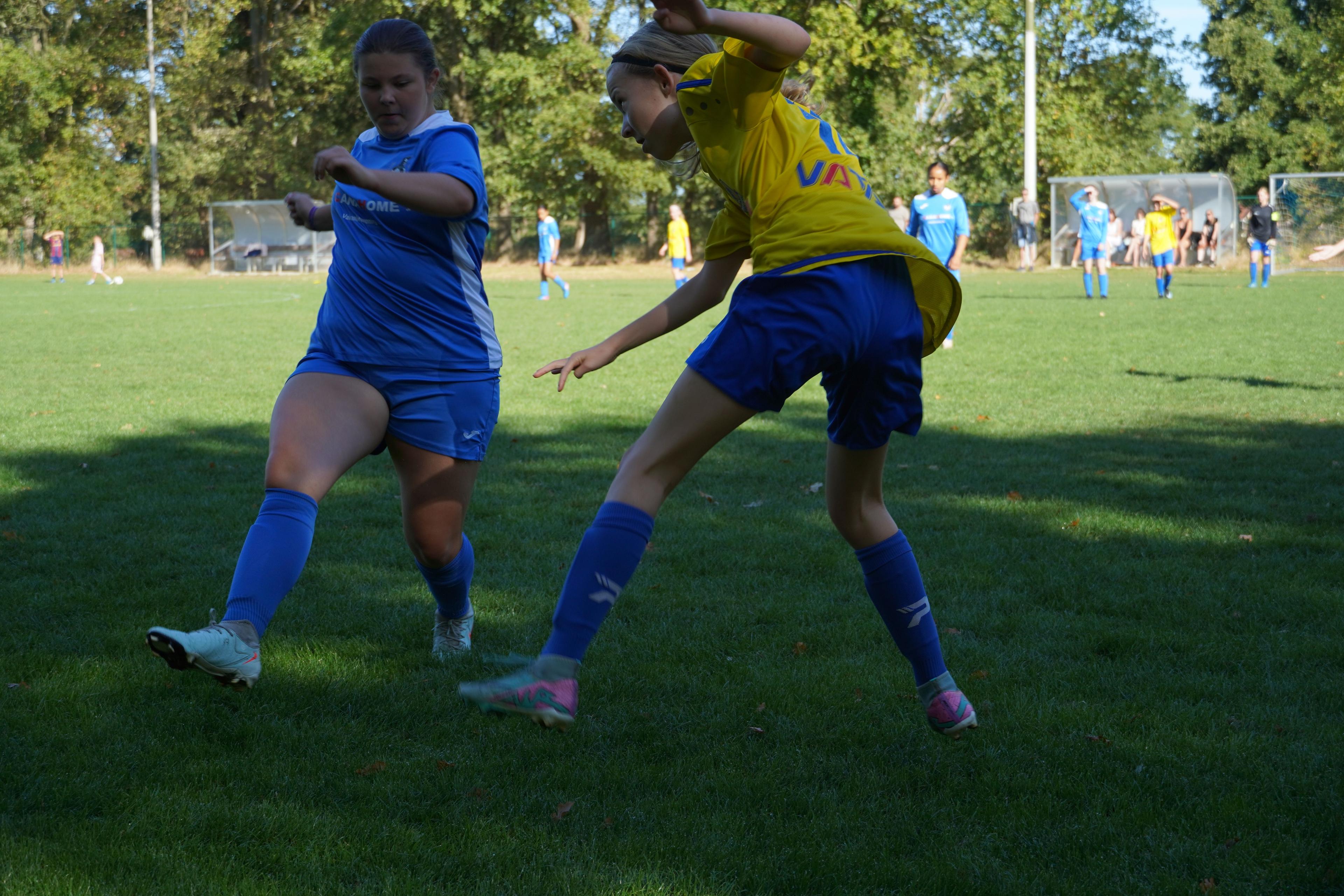 Moldavo VC vs SK Kadijk U16 meisjes