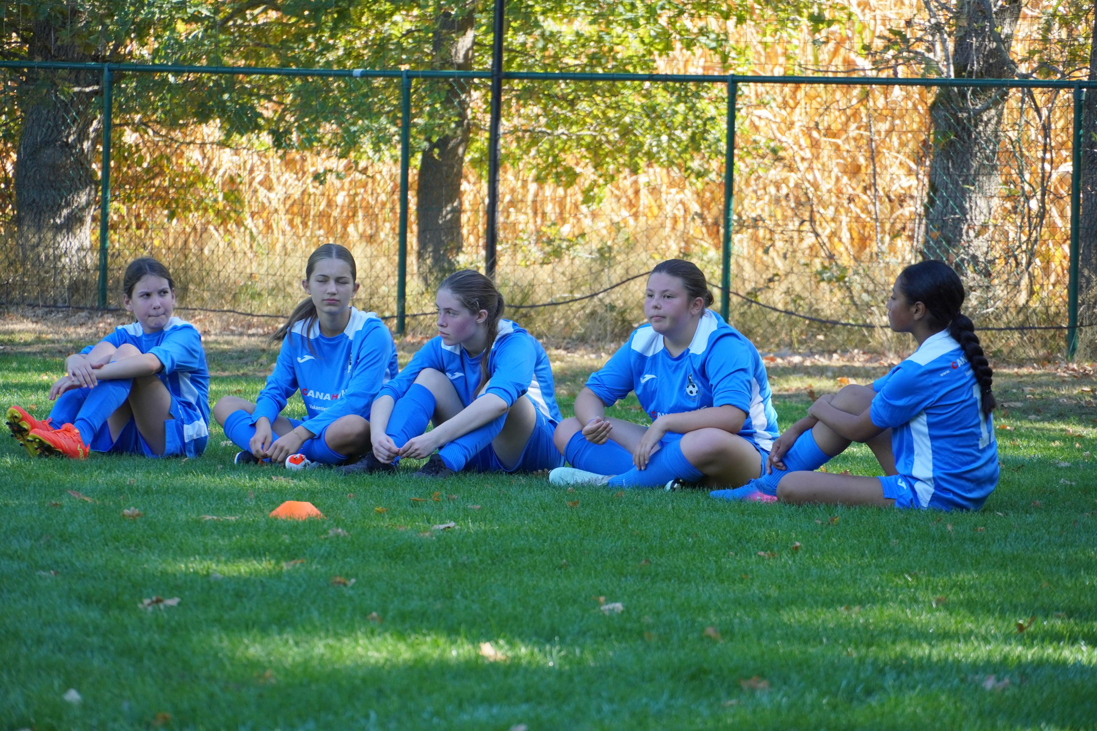 Moldavo VC vs SK Kadijk U16 meisjes