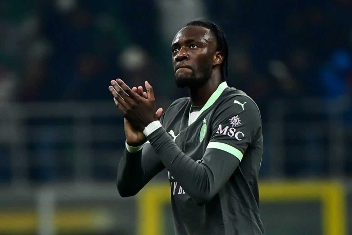 AC Milan's English forward #90 Tammy Abraham reacts at the end of the Italian Serie A football match between AC Milan and AS Roma at the San Siro Stadium in Milan, on December 29, 2024.  Piero CRUCIATTI / AFP