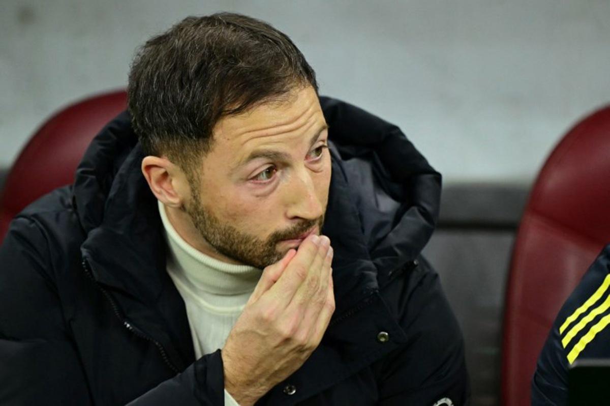 Fenerbahce's Italian-German coach Domenico Tedesco is pictured prior to the start of the UEFA Europa League first round day 8 football match FC Steaua Bucharest v Fenerbahce in Bucharest on January 29, 2026.  Daniel MIHAILESCU / AFP