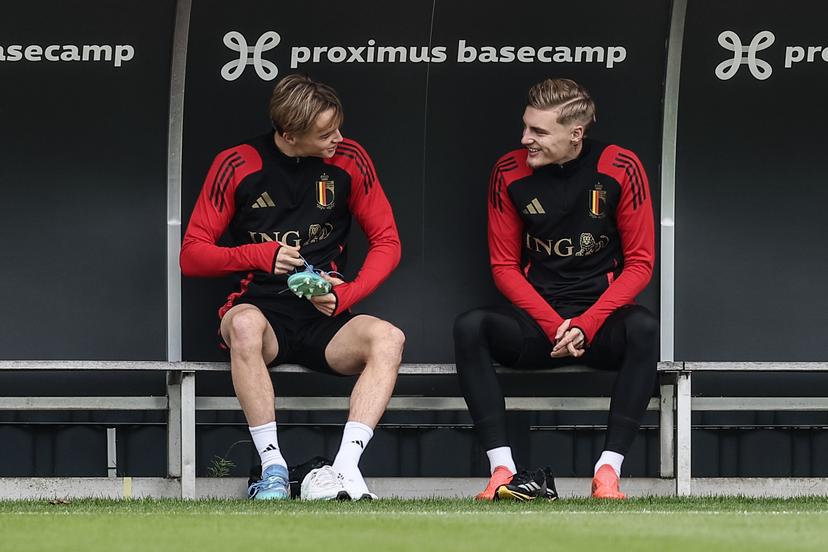 Belgium's Matte Smets and Belgium's Norman Bassette pictured during a training session of Belgian national soccer team the Red Devils, ahead of tomorrow's game against Israel in the Nations League group phase, Saturday 16 November 2024 in Tubize. BELGA PHOTO BRUNO FAHY
