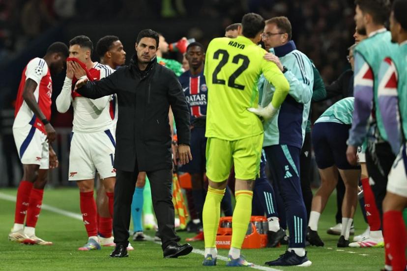 Arsenal's Spanish coach Mikel Arteta reacts during the UEFA Champions League semi-final second leg football match between Paris Saint-Germain (PSG) and Arsenal at the Parc des Princes stadium in Paris, on May 7, 2025.  FRANCK FIFE / AFP