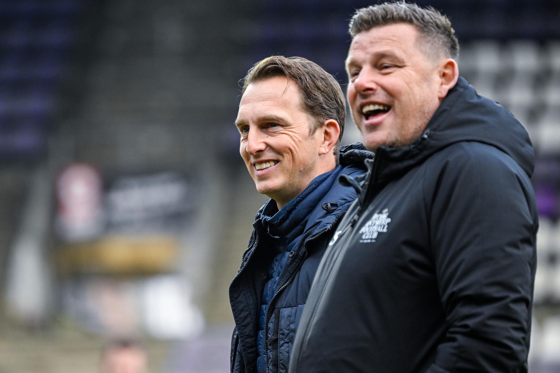 Antwerp's head coach Jonas De Roeck pictured before a soccer game between Beerschot VA and Royal Antwerp FC, Sunday 12 January 2025 in Antwerp, on day 21 of the 2024-2025 season of 'Jupiler Pro League' first division of the Belgian championship. BELGA PHOTO TOM GOYVAERTS