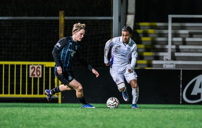 RSCA Futures' Jayden Onia Seke pictured in action during a soccer game between Club NXT and Rsca Futures, Saturday 28 February 2026 in Roeselare, on day 27 of the 2025-2026 'Challenger Pro League' 1B second division of the Belgian championship. BELGA PHOTO EMILE WINDAL