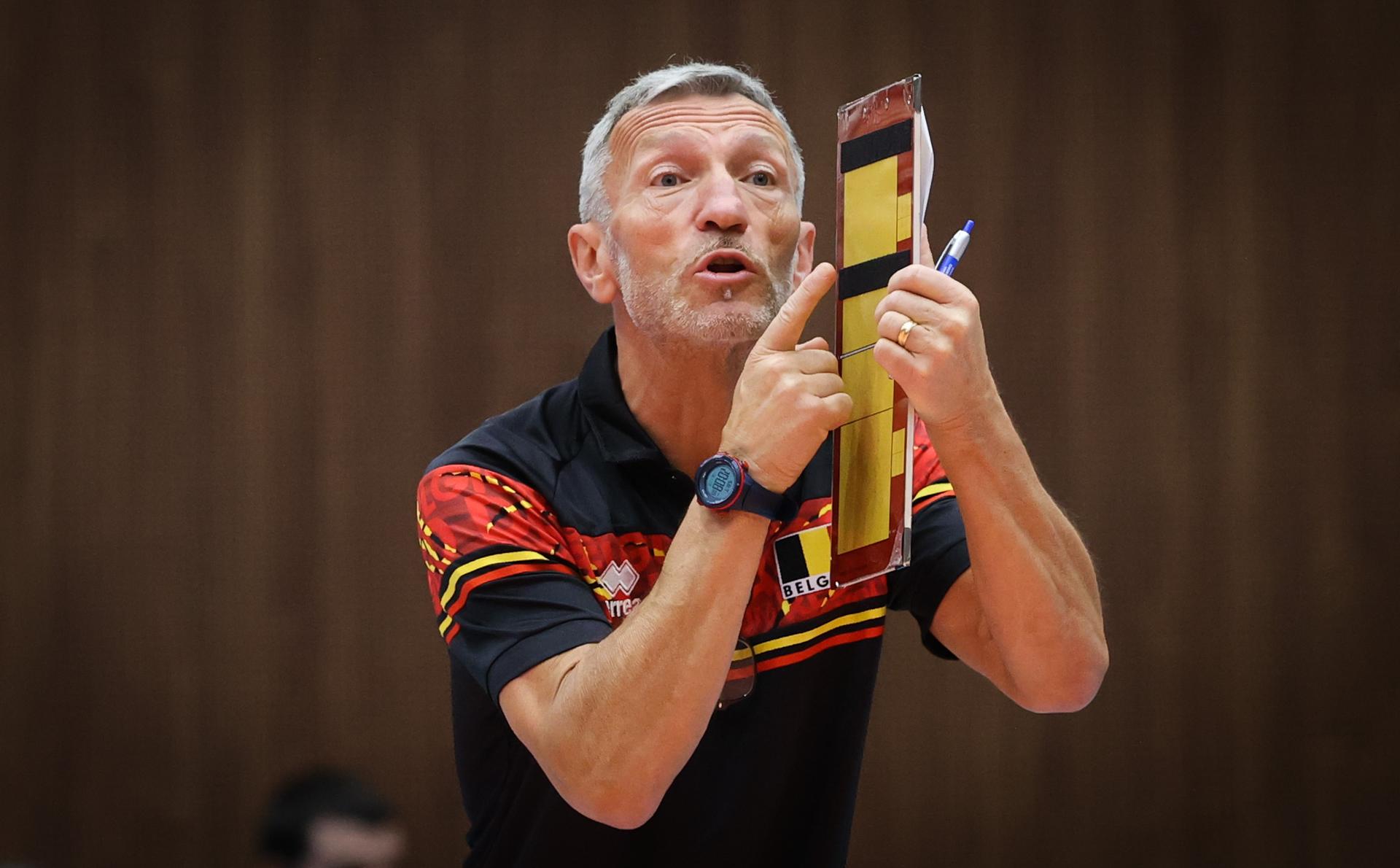 Belgium's head coach Emamuele Zanini gestures during a volleyball match between Belgium's national men's volleyball team, the Red Dragons, and the Ukrainian national men's volleyball team, match 3 (out of 6) in the League Round Pool B of the European Golden League men, in Beveren, Saturday 03 June 2023. BELGA PHOTO VIRGINIE LEFOUR