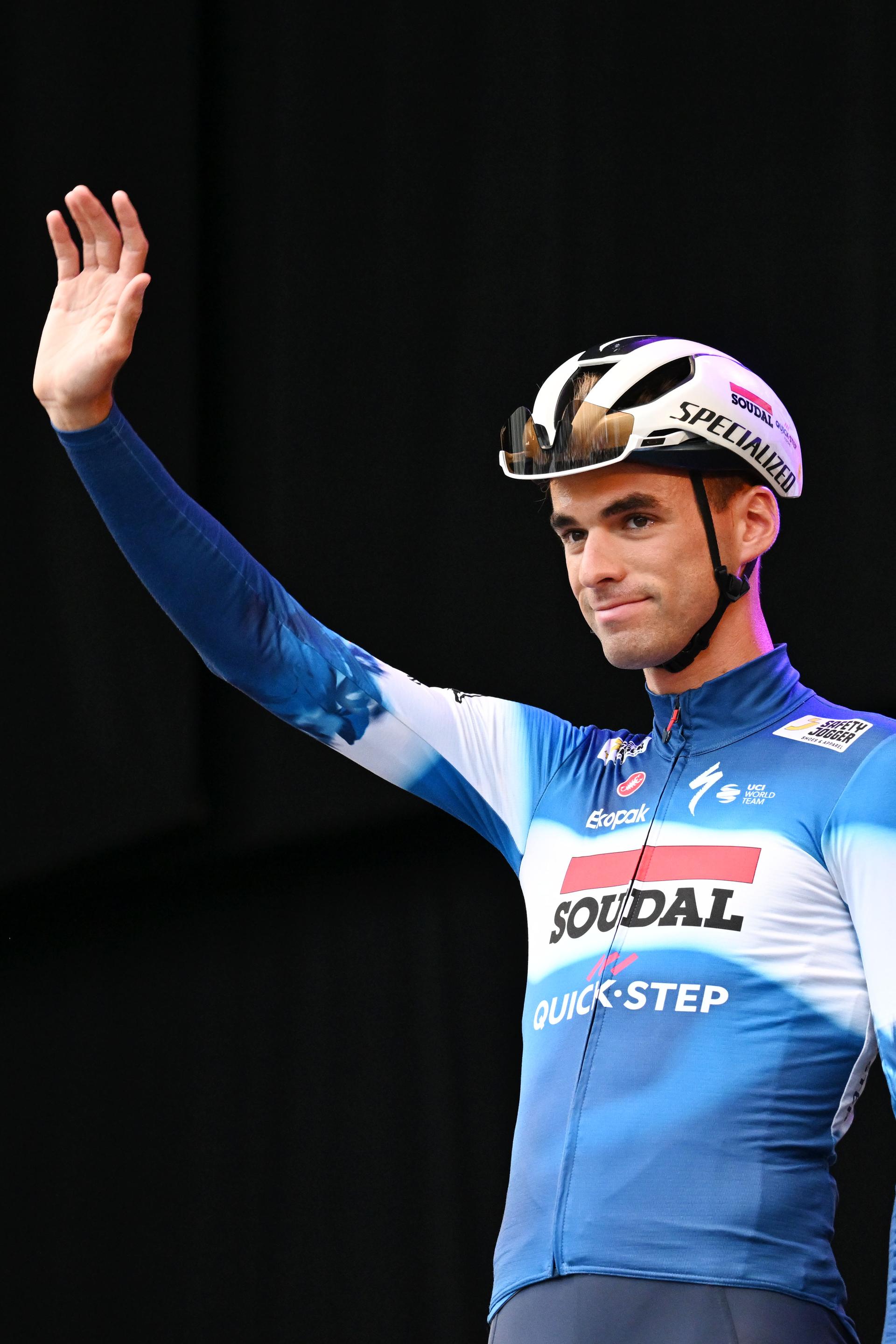 Belgian Warre Vangheluwe of Soudal Quick-Step pictured ahead of the 'Natourcriterium Herentals' cycling race, Thursday 25 July 2024 in Herentals. The contest is a part of the traditional 'criteriums', local races in which mainly cyclists who rode the Tour de France compete. BELGA PHOTO MAARTEN STRAETEMANS