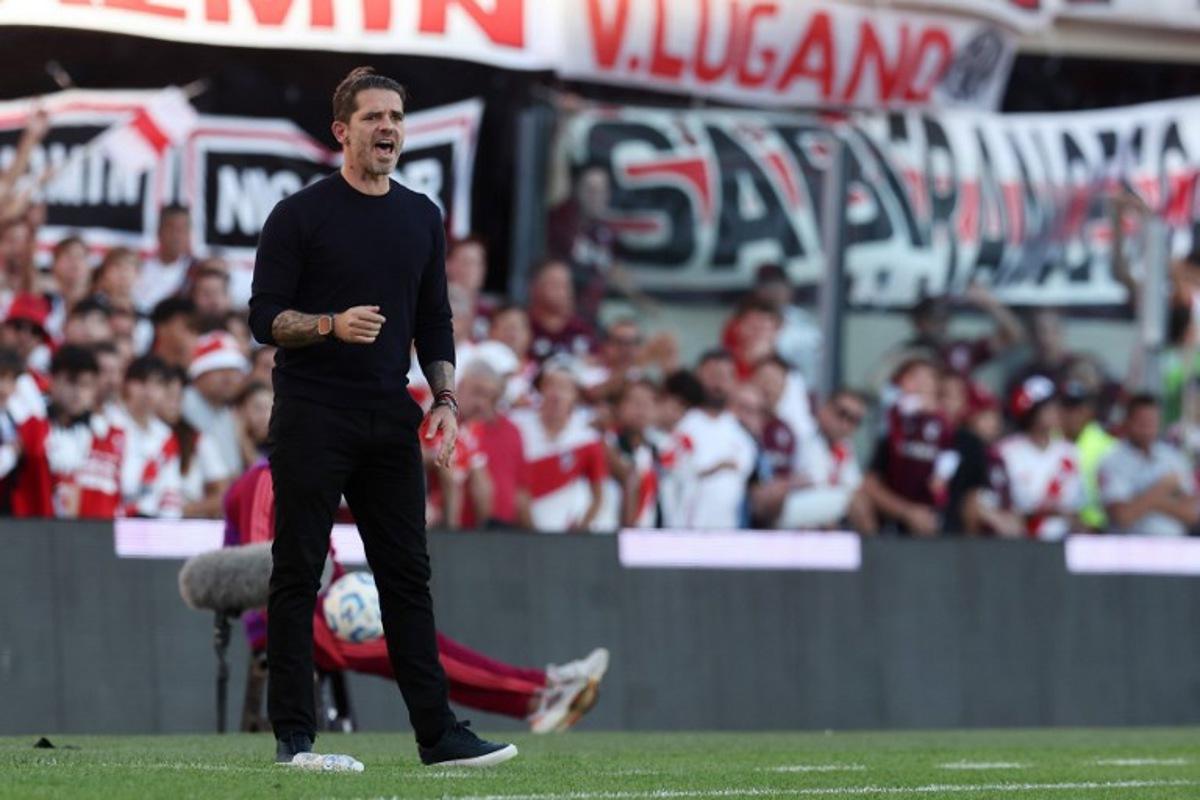 Boca Juniors' head coach Fernando Gago gestures during the Argentine Professional Football League 2025 Apertura Tournament football match between River Plate and Boca Juniors at the MAS Monumental stadium in Buenos Aires on April 27, 2025.  ALEJANDRO PAGNI / AFP