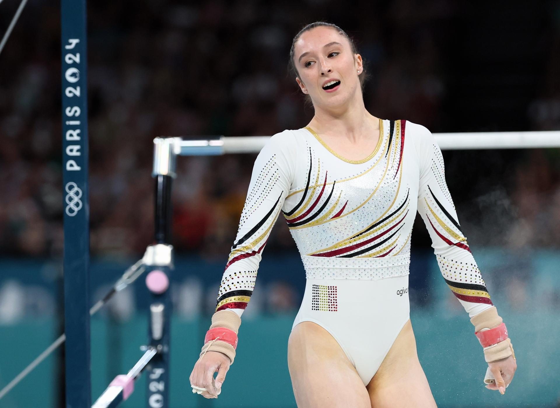 Belgian gymnast Nina Derwael pictured during the women's uneven bars final of the gymnastics competition at the Paris 2024 Olympic Games, on Sunday 04 August 2024 in Paris, France. The Games of the XXXIII Olympiad are taking place in Paris from 26 July to 11 August. The Belgian delegation counts 165 athletes competing in 21 sports. BELGA PHOTO BENOIT DOPPAGNE