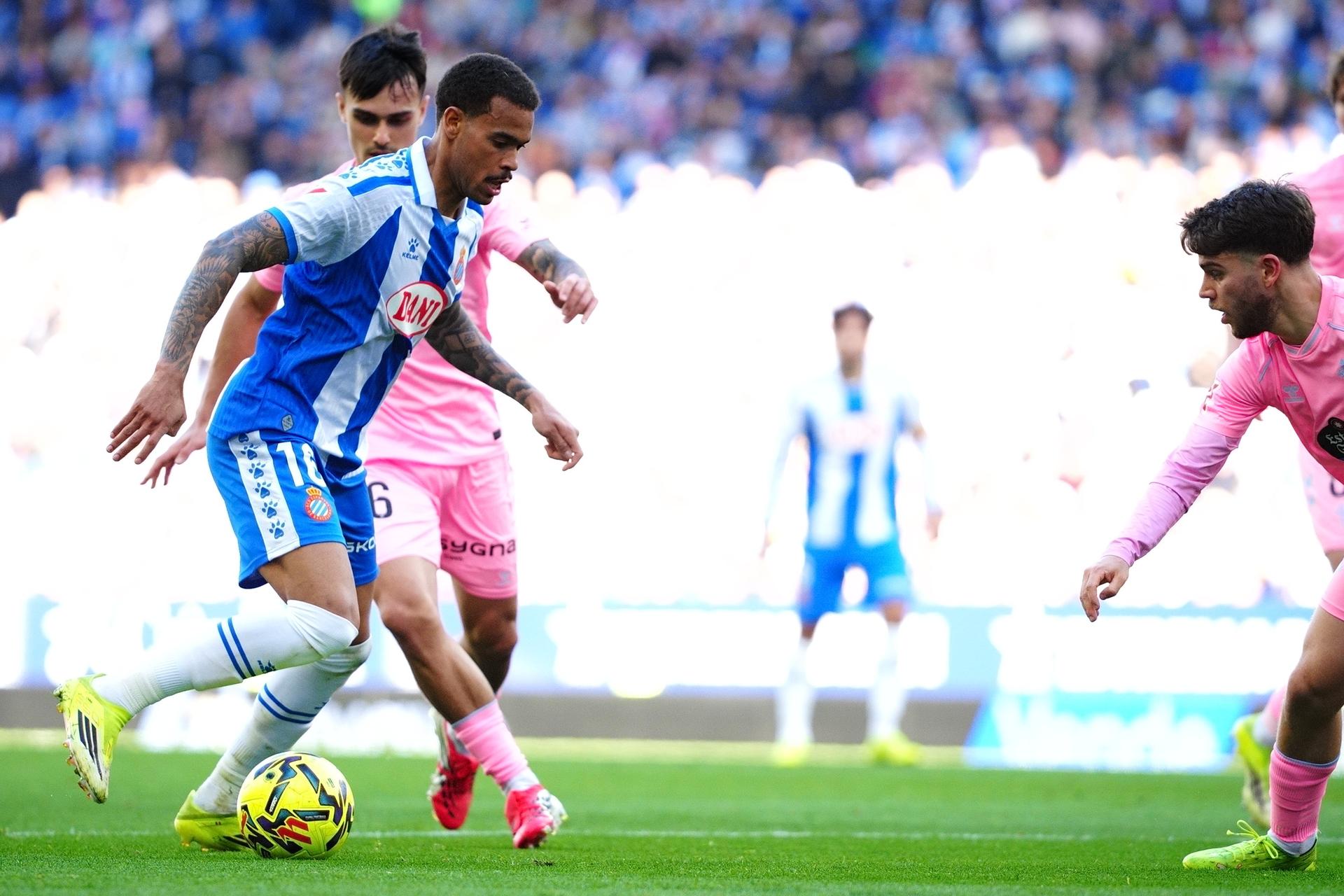 Belgian Cyril Ngonge of Espanyol pictured in action during the soccer game between RCD Espanyol and RC Celta Vigo in Barcelona, Spain on Saturday 14 February 2026. BELGA PHOTO JOMA GISBERT