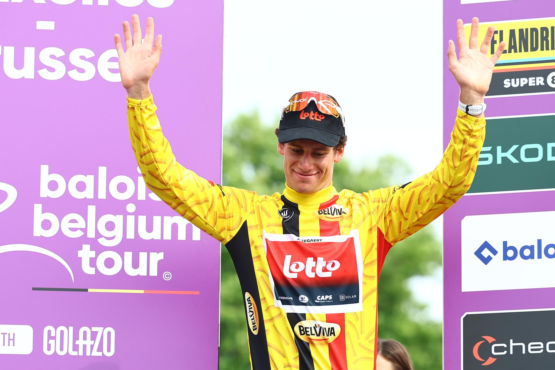 Belgian Alec Segaert of Lotto Cycling Team pictured on the podium after stage 5, the last stage of the Baloise Belgium Tour cycling race, from and to Brussels (183,2 km), Sunday 22 June 2025. The Baloise Belgium Tour takes place from 18 to 22 June. BELGA PHOTO DAVID PINTENS