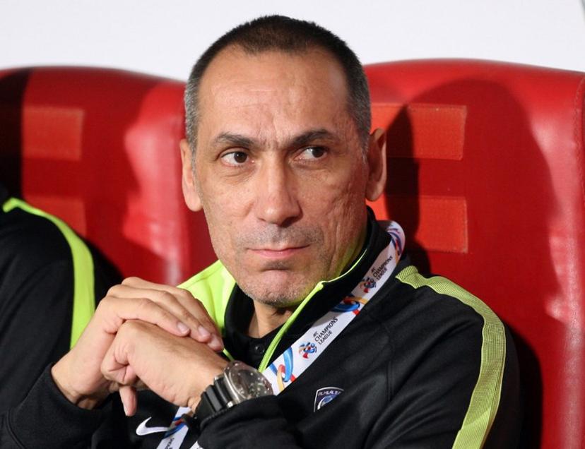 Saudi Al-Hilal's head coach Georgios Donis of Greece watches during their Asian Champions League group C football match against Emirati club Al-Jazira at Mohammed Bin Zayed Stadium on March 15, 2016 in Abu Dhabi.   STRINGER / AFP