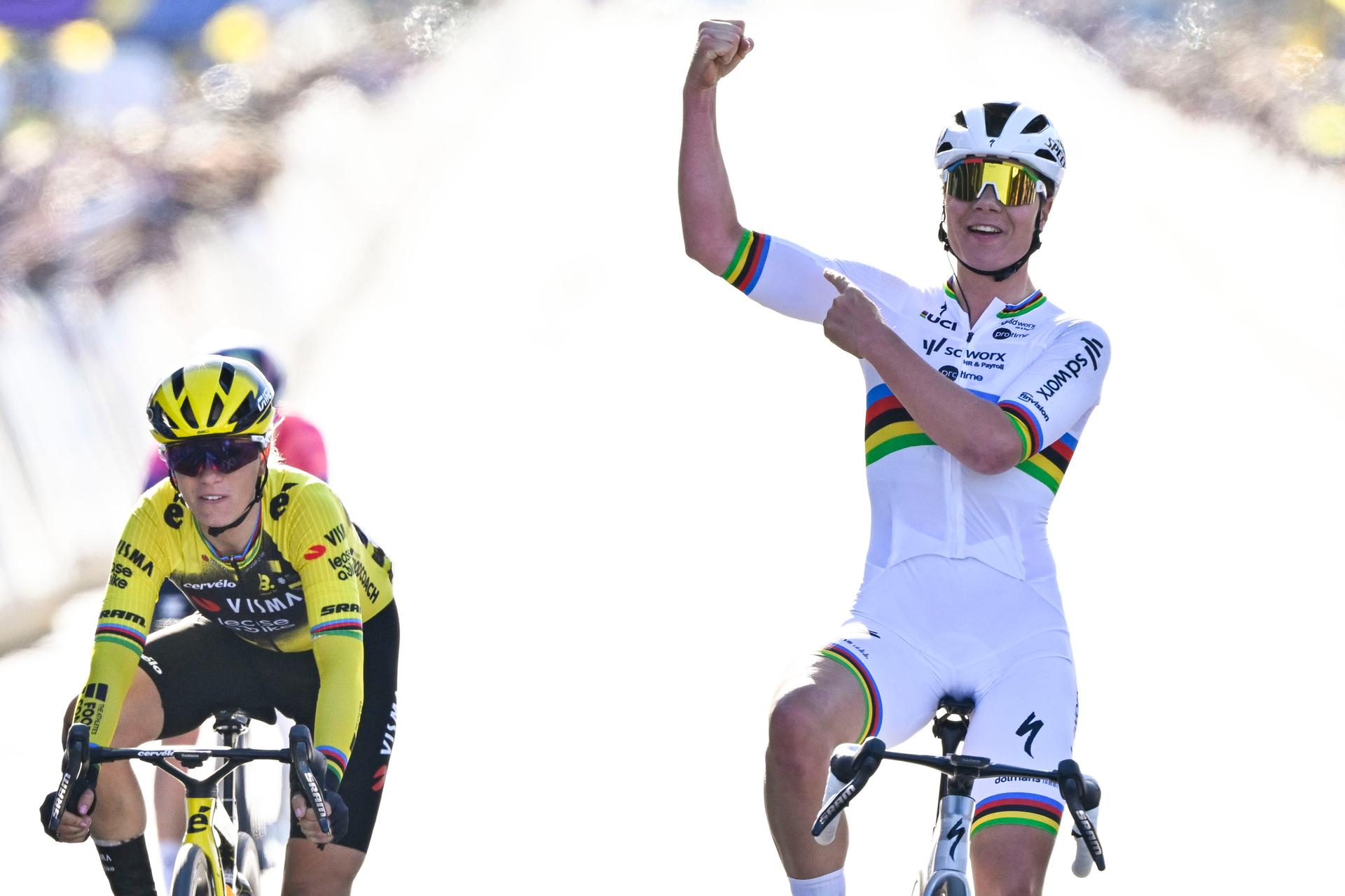 Belgian Lotte Kopecky of SD Worx-Protime wins the women's race of the 'Ronde van Vlaanderen/ Tour des Flandres/ Tour of Flanders' one day cycling race, 168,8k with start and finish in Oudenaarde, Sunday 06 April 2025. BELGA PHOTO ERIC LALMAND