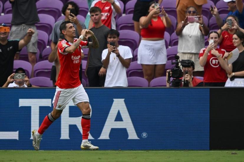 Benfica's Argentine midfielder #11 Angel Di Maria celebrates after scoring a goal during the FIFA Club World Cup 2025 Group C football match between Portugal's Benfica and New Zealand's Auckland City at the Inter&Co stadium in Orlando on June 20, 2025.  Federico PARRA / AFP