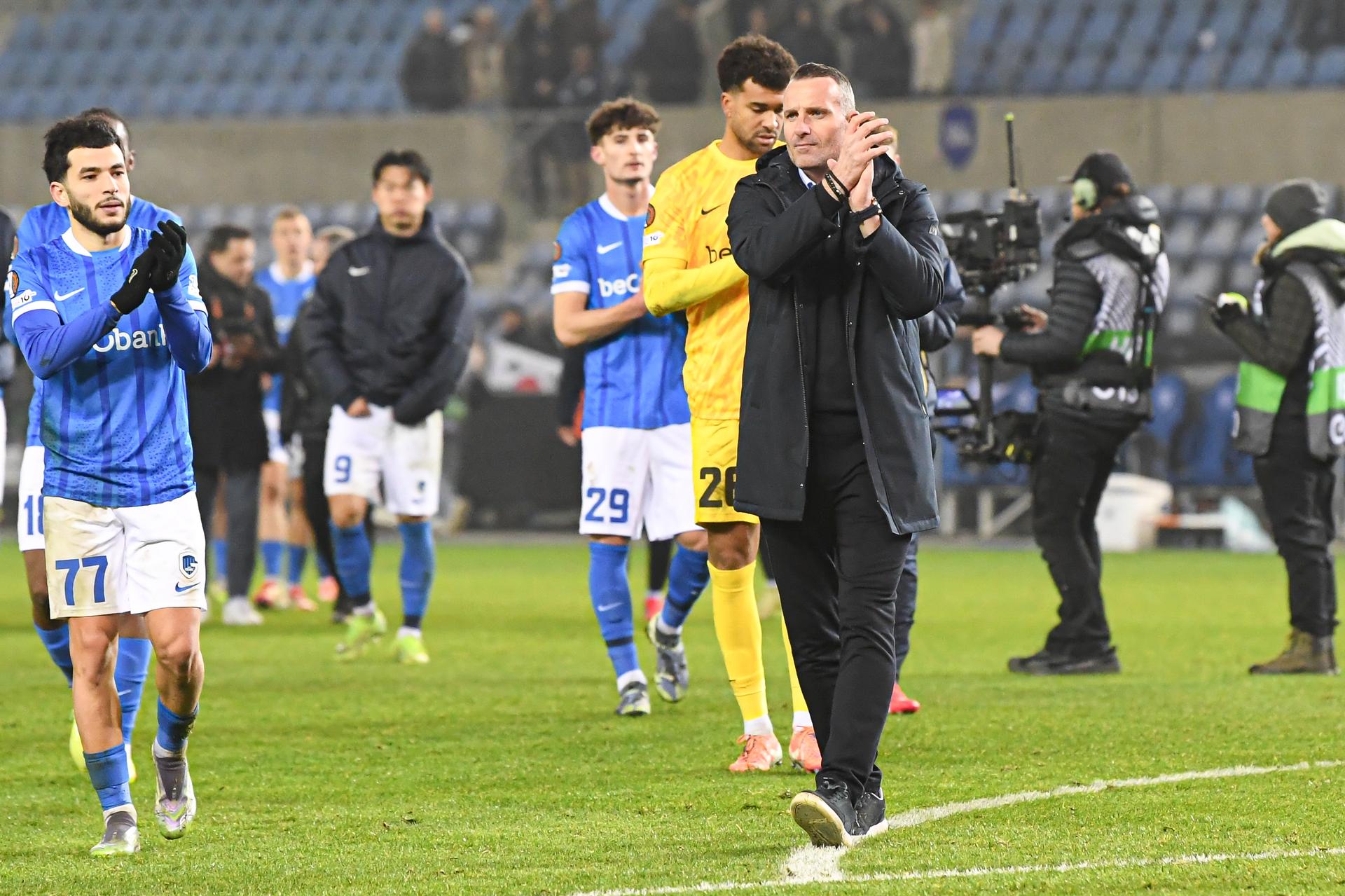 Genk's head coach Nicky Hayen greet the public after a soccer game between Belgian soccer team KRC Genk and Swedish team Malmo FF, in Genk, on Thursday 29 January 2026, on day eight of the League phase of the UEFA Europa League tournament. BELGA PHOTO JILL DELSAUX