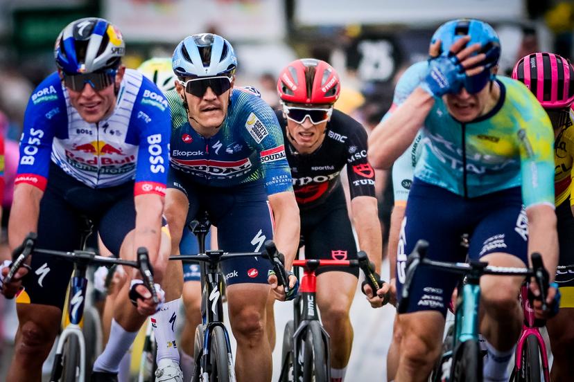 New Zealander Laurence Pithie of Red Bull-BORA-hansgrohe, Belgian Jasper Stuyven of Soudal Quick-Step and German Max Kanter of XDS Astana Team sprint to the finish of the second stage of 84th edition of the Paris-Nice cycling race, 187 km from Epone to Montargis, Monday 09 March 2026. BELGA PHOTO DAVID PINTENS