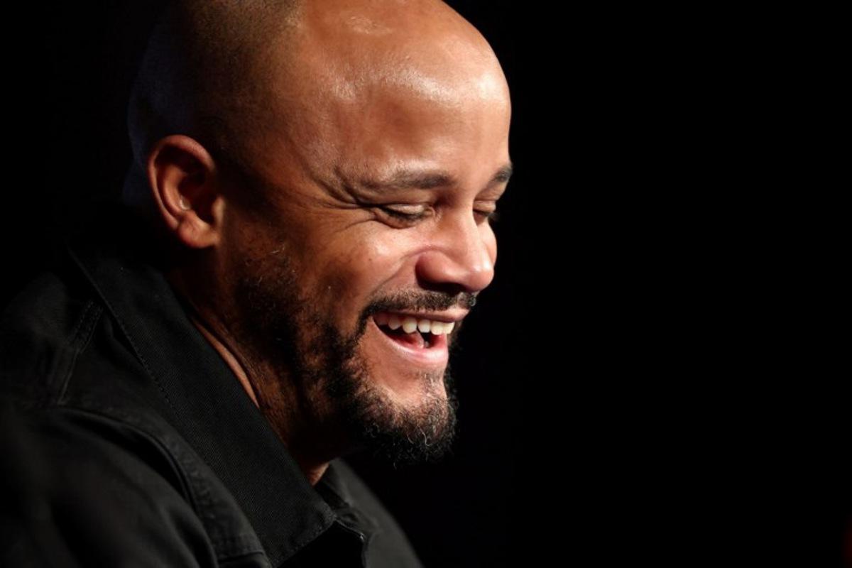 Bayern Munich's Belgian head coach Vincent Kompany reacts during a press conference at the Parc des Princes stadium, in Paris, on November 3, 2025, on the eve of the UEFA Champions League first round day 4 football match between Paris Saint-Germain and FC Bayern Munich.  FRANCK FIFE / AFP