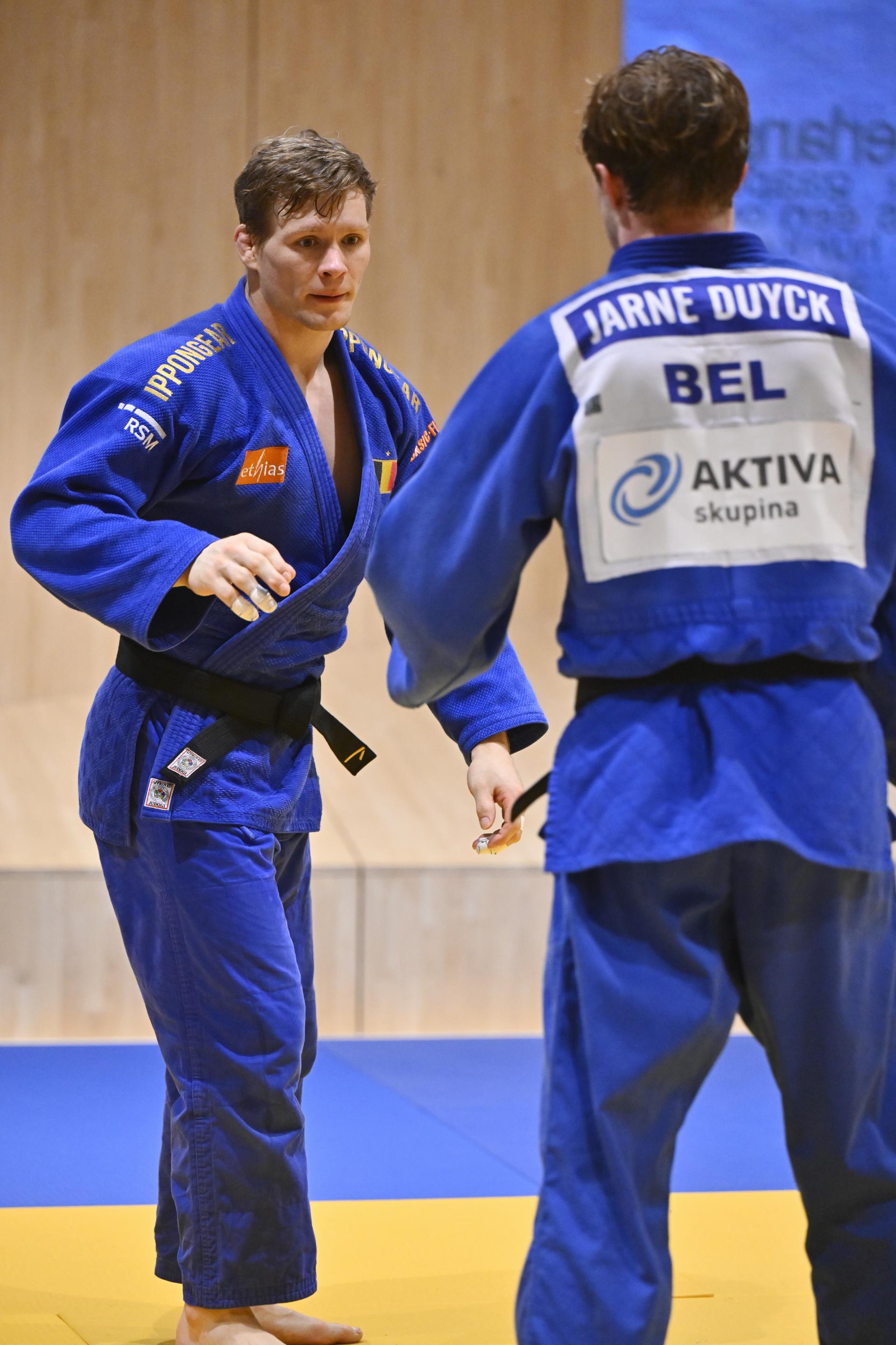 Belgian Matthias Casse and Belgian Jarne Duyck pictured in action during a training session at a press moment of the Belgian selection for the upcoming European Championships judo, on Wednesday 08 April 2026 in Wilrijk. The euros are taking place in Tbilisi, Georgia from 16 to 19 april. BELGA PHOTO ERIC LALMAND