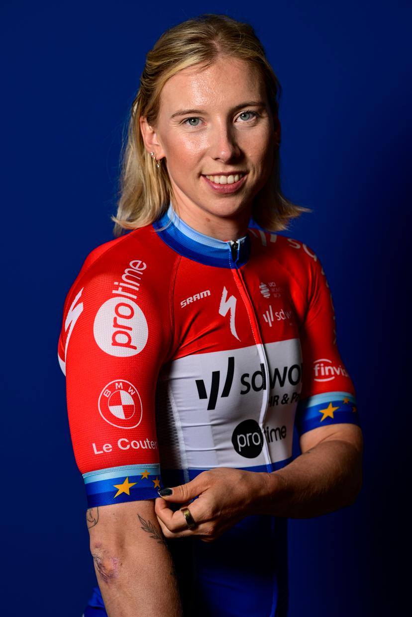 Dutch Lorena Wiebes of SD Worx-Protime poses for the photographer at the team presentation of the Team SD Worx-Protime cycling team, at the photography museum (FOMU), in Antwerp, Thursday 08 January 2026. BELGA PHOTO DIRK WAEM