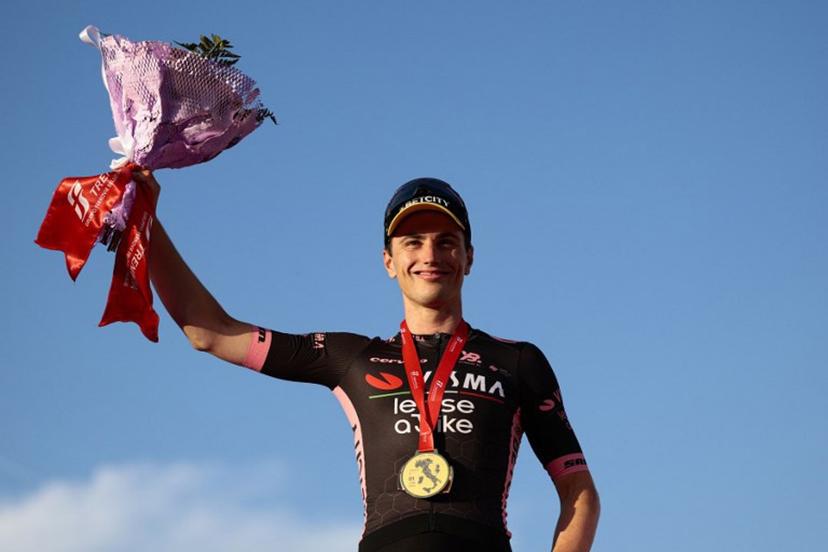 Team Visma-Lease a Bike's Dutch rider Olav Kooij celebrates on the podium after winning the 21st and last stage of the 108th Giro d'Italia cycling race of 143kms from Rome to Rome on June 1, 2025.  Luca Bettini / AFP