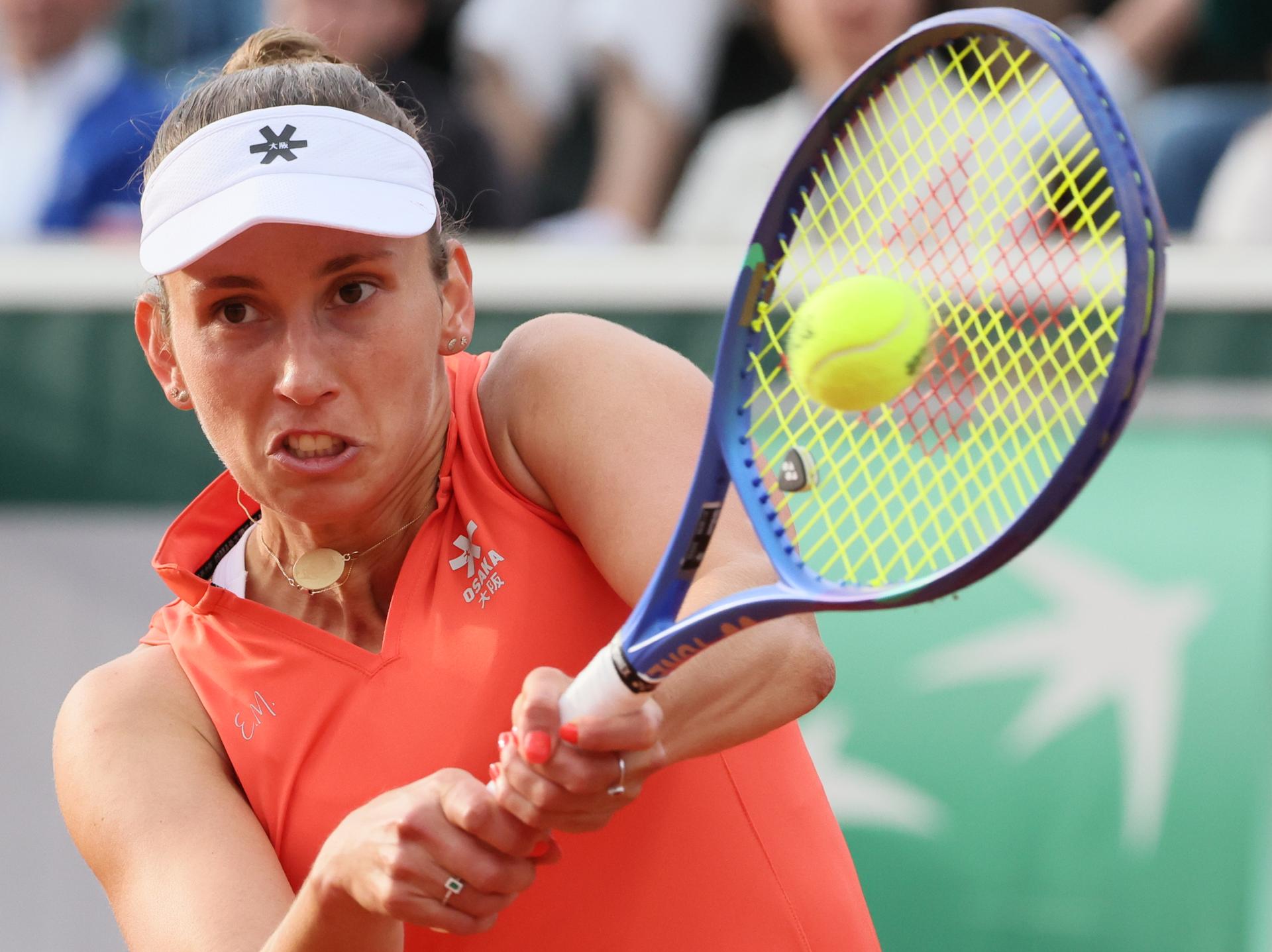 Belgian Elise Mertens pictured in action during a match between French Boisson and Belgian Mertens in the first round of the Women's Singles at the Roland Garros French Open tennis tournament, in Paris, France, . This year's tournament takes place from 25 May to 08 June. BELGA PHOTO BENOIT DOPPAGNE