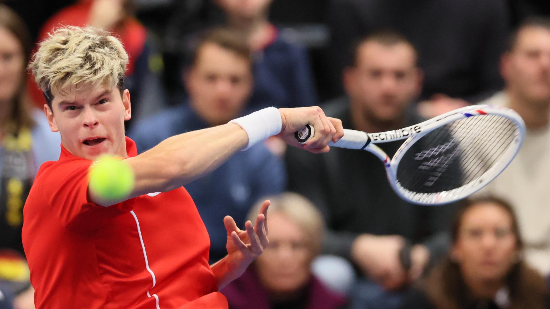 Belgian Alexander Blockx pictured during a game between Belgian Blockx and Chilean Garin, the second match in the Davis Cup qualifiers World Group tennis meeting between Belgium and Chile, Saturday 01 February 2025, in Hasselt. BELGA PHOTO BENOIT DOPPAGNE