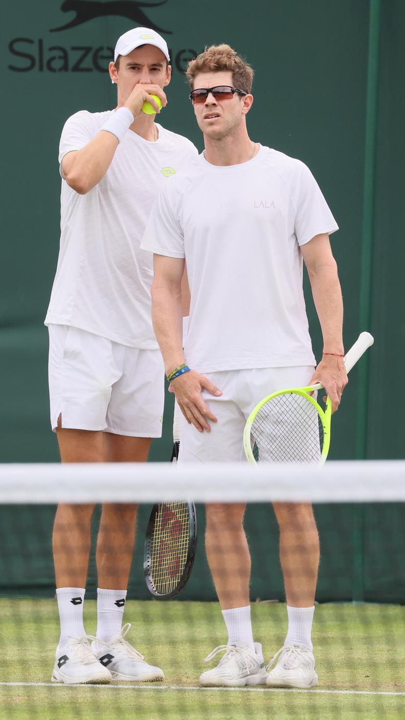 Belgian Joran Vliegen and Uruguayan Ariel Behar pictured during a doubles tennis match against Italian pair Vavassori - Bolelli, in the first round of the men's doubles at the 2025 Wimbledon grand slam tournament, Wednesday 02 July 2025 at the All England Tennis Club, in South-West London, Britain. BELGA PHOTO BENOIT DOPPAGNE