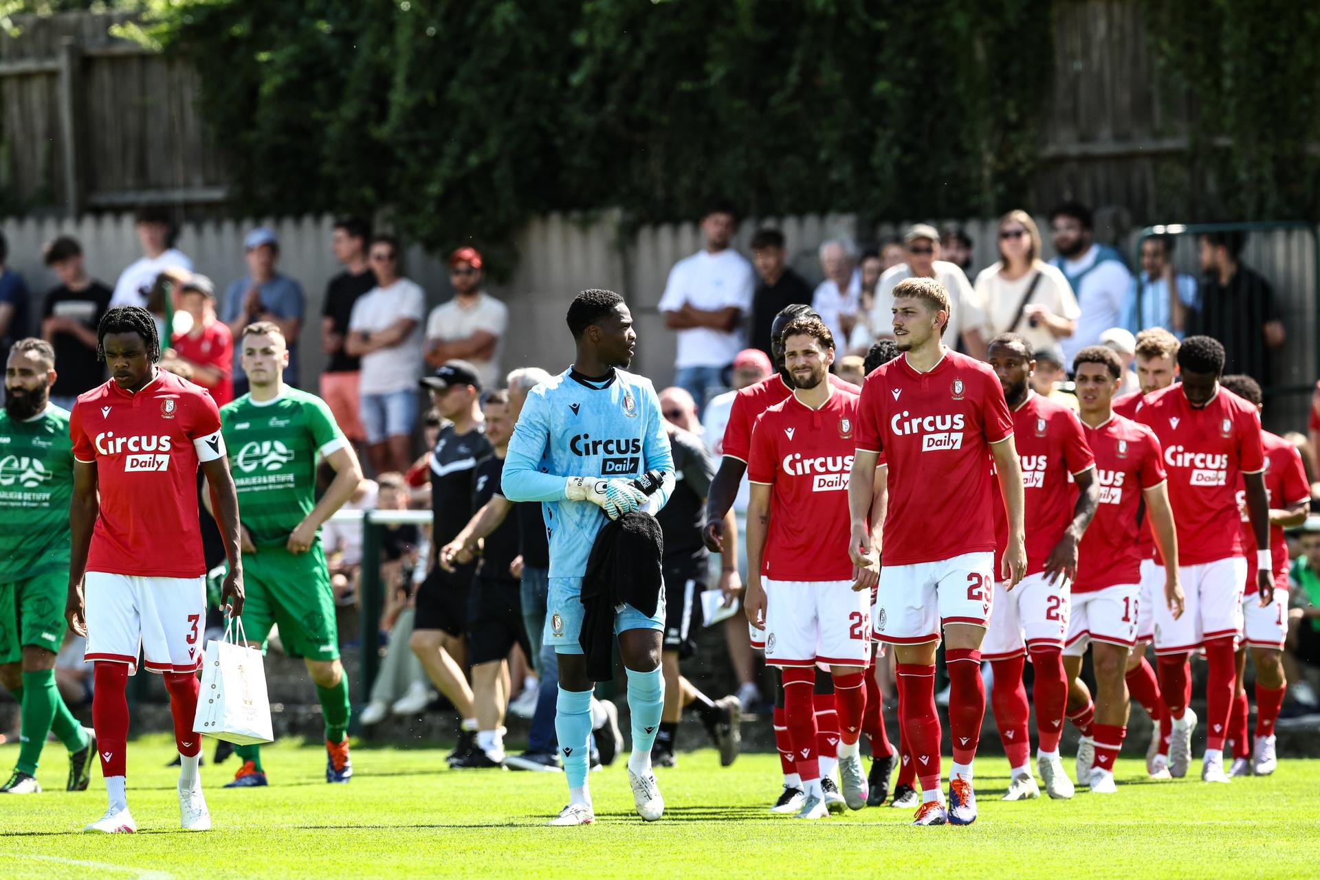 Standard's players pictured at the start of a friendly game between Aubel FC and Standard de liege, Saturday 28 June 2025 in Aubel, in preparation of the upcoming 2025-2026 season. BELGA PHOTO BRUNO FAHY