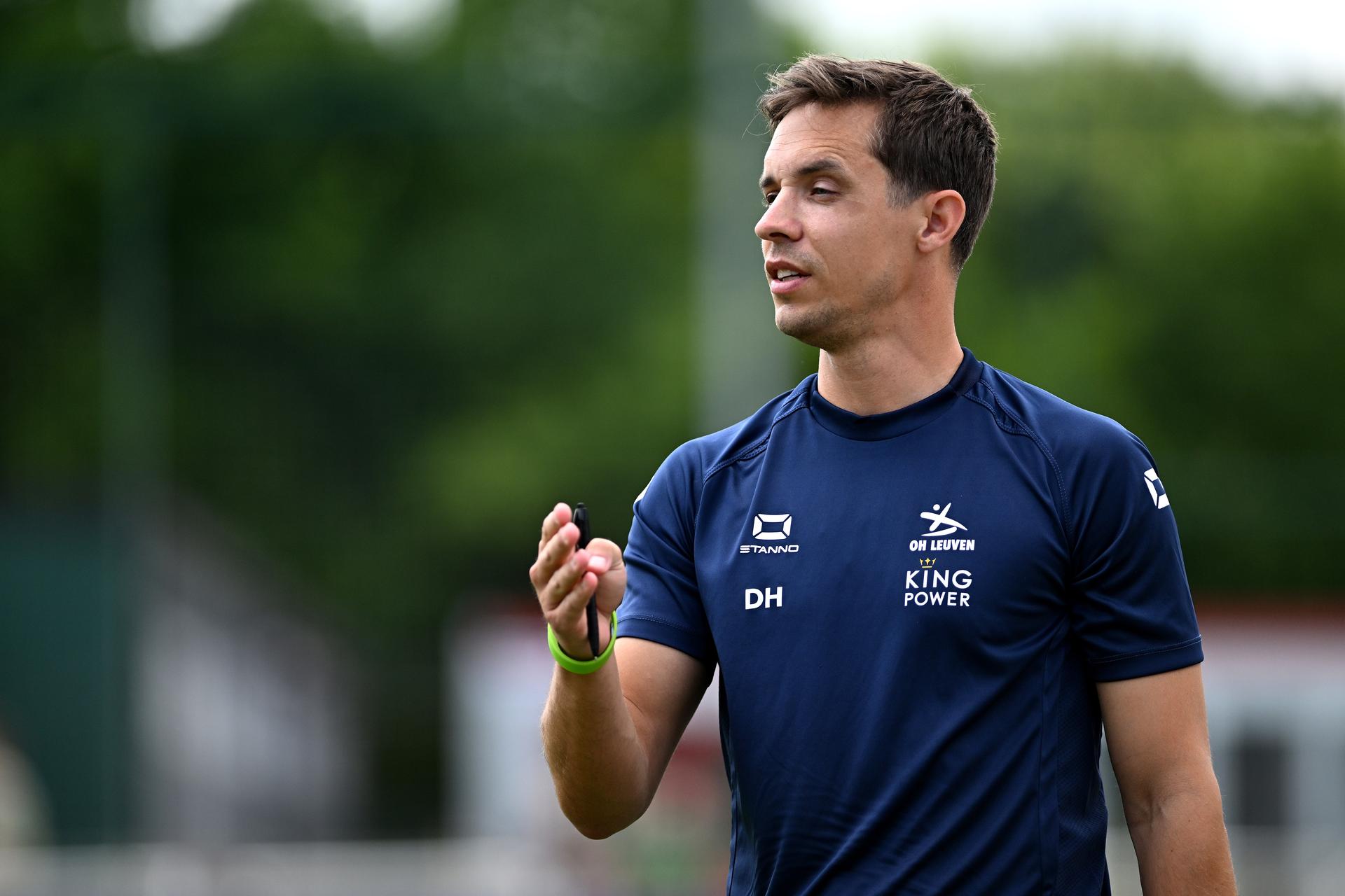 OHL's head coach David Hubert pictured during a friendly game between OH Leuven and Kessel-Lo, Saturday 28 June 2025 in Oud-Heverlee, in preparation of the upcoming 2025-2026 season. BELGA PHOTO LUC CLAESSEN