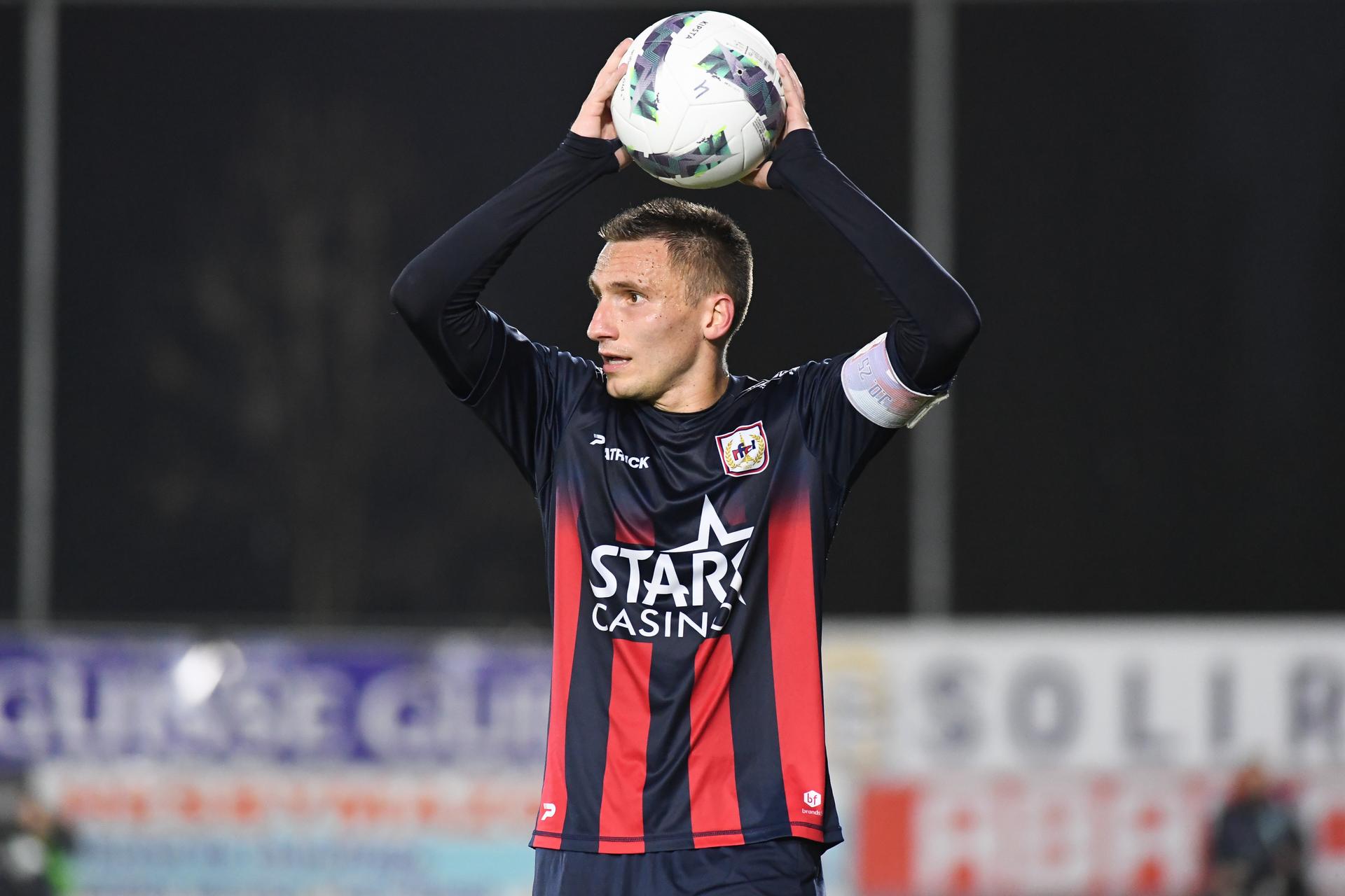 Liege's Jonathan D'Ostilio pictured during a soccer match between RFC Liege and Club NXT, Sunday 27 October 2024 in Liege, on day 9 of the 2024-2025 'Challenger Pro League' 1B second division of the Belgian championship. BELGA PHOTO JILL DELSAUX