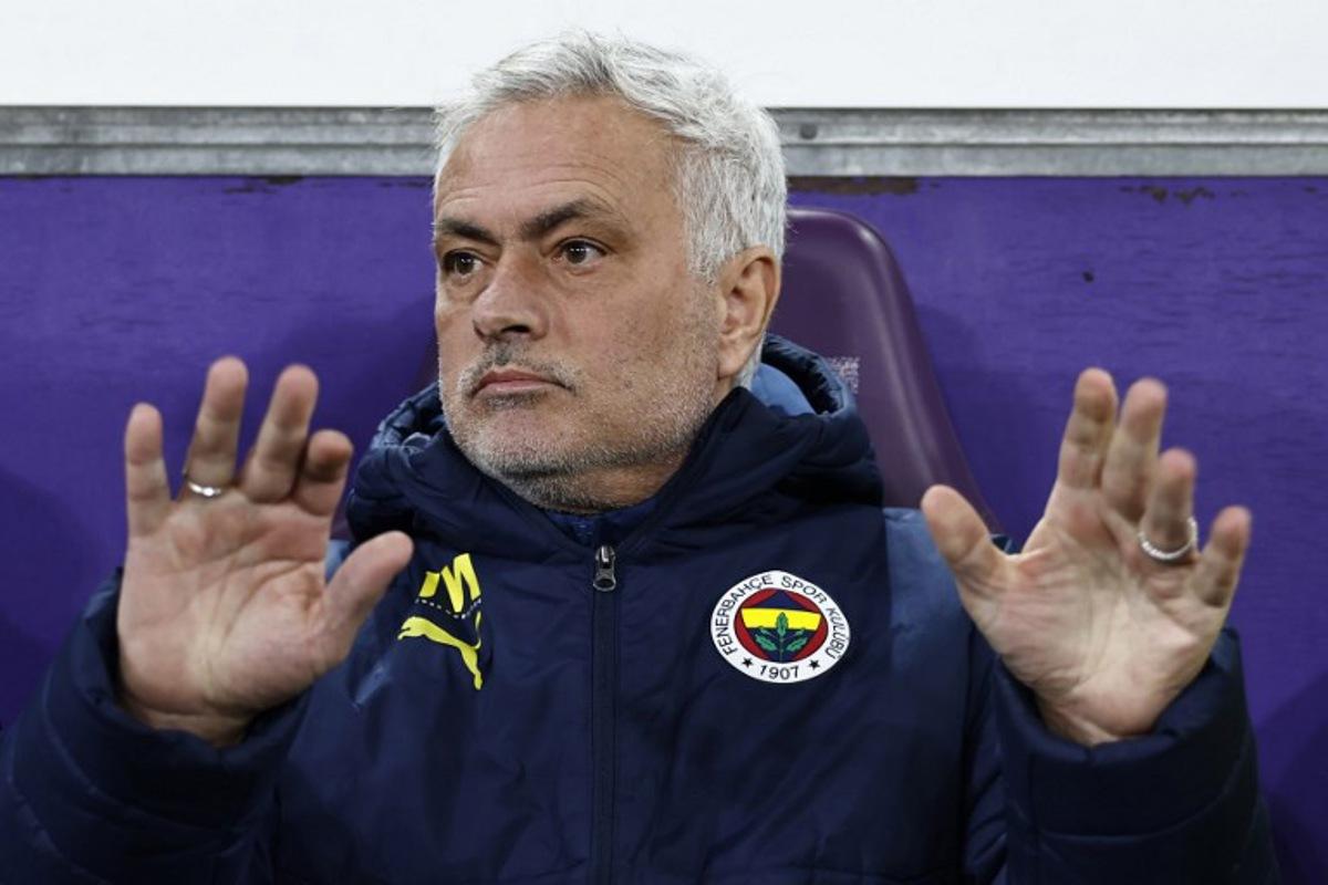 Fenerbahce's Portuguese coach Jose Mourinho gestures from the technical area during the UEFA Europa League knockout phase play-off 2nd leg football match between Fenerbahce SK (TUR) and RSC Anderlecht (BEL) at the Lotto Park Stadium in Brussels, on February 20, 2025. Simon Wohlfahrt / AFP