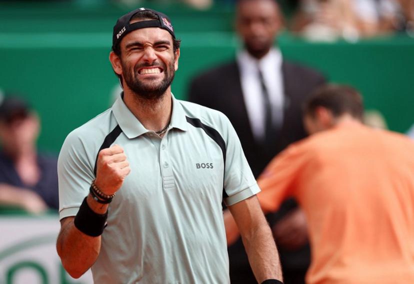 Italy's Matteo Berrettini celebrates after winning against Russia's Daniil Medvedev during the Monte Carlo ATP Masters Series Tournament round of 32 tennis match on Court Rainier III at the Monte-Carlo Country Club in Roquebrune-Cap-Martin, south-eastern France on April 8, 2026. Valery HACHE / AFP