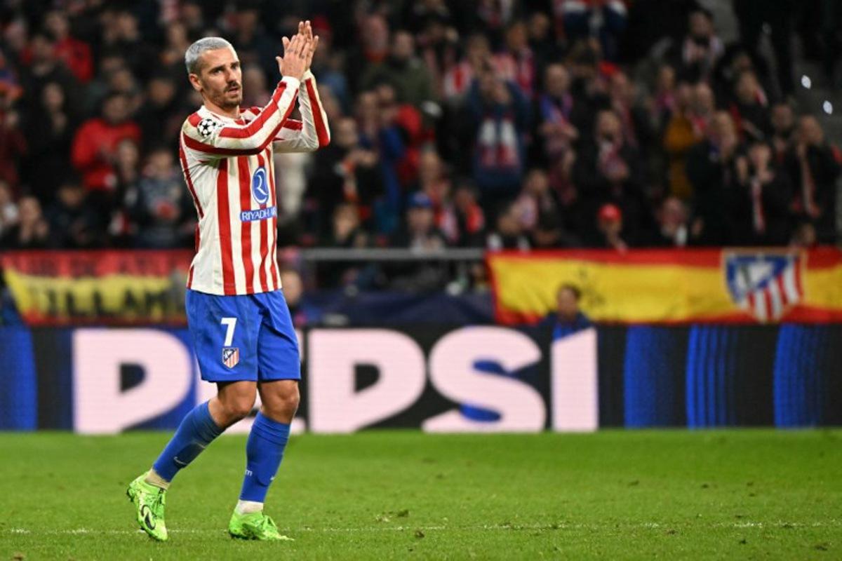 Atletico Madrid's French forward #07 Antoine Griezmann calps after being substituted during the UEFA Champions League last 16 first leg football match between Club Atletico de Madrid and Tottenham Hotspur at Metropolitano Stadium in Madrid on March 10, 2026. Javier SORIANO / AFP