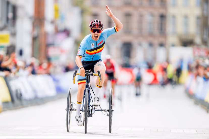 Belgium Tim Celen (MT2) pictured in action during the road race at the UCI Para-cycling Road World Championships, Saturday 30 August 2025, in Ronse. The UCI Para-Cycling Road World Championships take place from 28 to 31 Augustus in Ronse. BELGA PHOTO JASPER JACOBS
