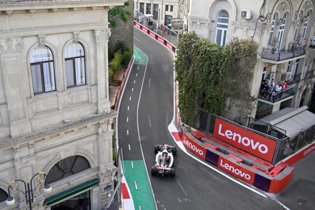 Haas F1 Team's French driver Esteban Ocon competes during a qualifying session of the Formula One Azerbaijan Grand Prix at the Baku City Circuit in Baku on September 20, 2025. Alexander NEMENOV / AFP