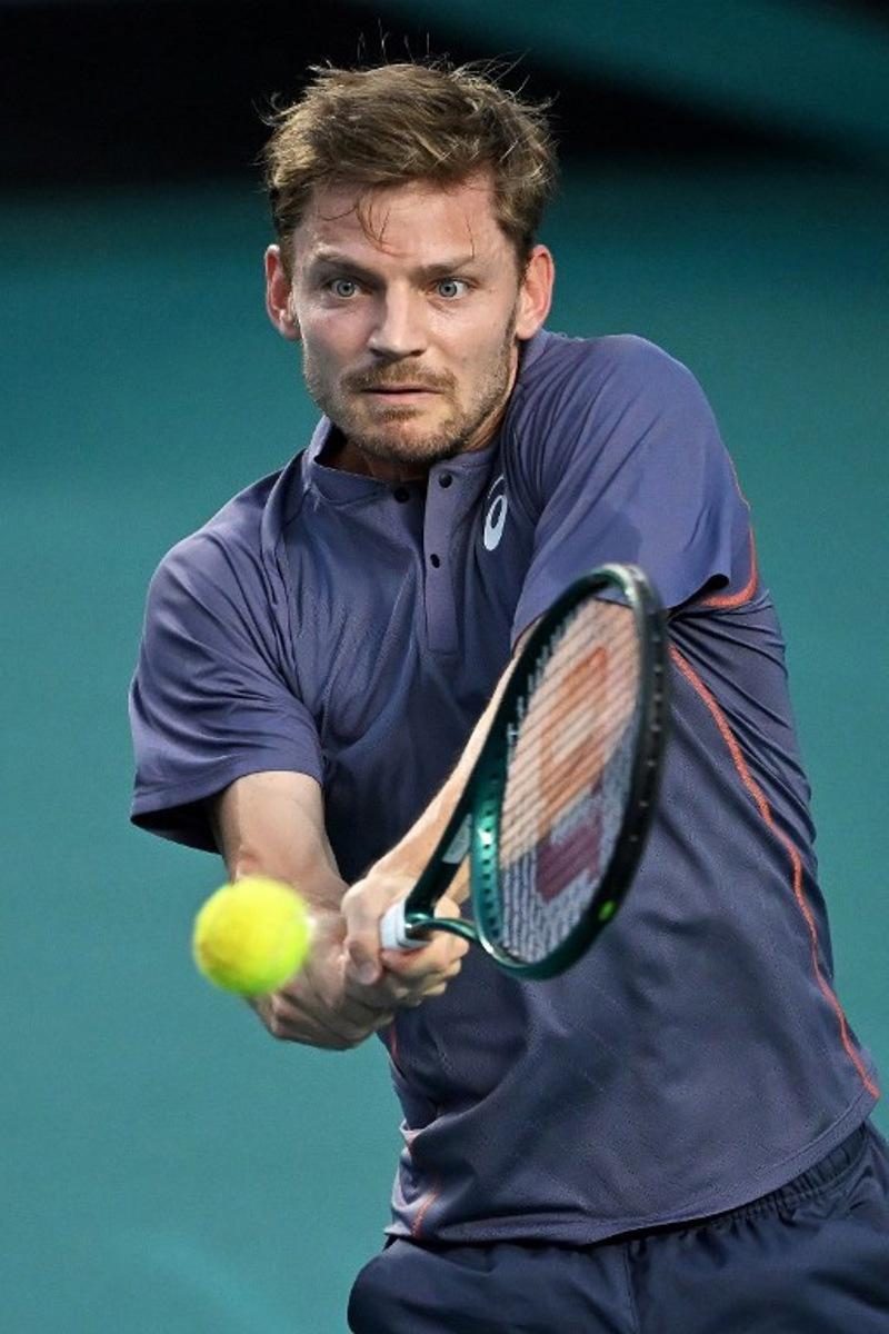 Belgium's David Goffin returns the ball to USA's Brandon Nakashima during their 2025 Mexico ATP Open 500 men´s singles tennis match at the Arena GNP Seguros in Acapulco, Guerrero State, Mexico on February 27, 2025. CARL DE SOUZA / AFP