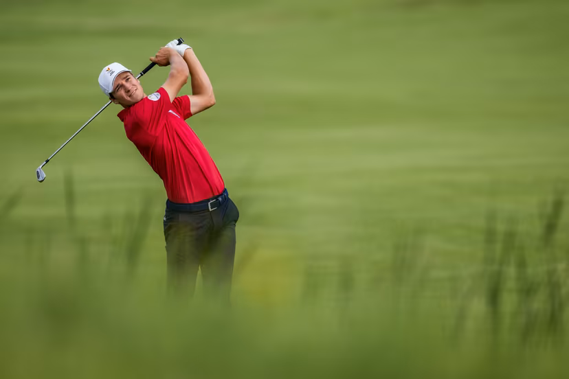 240804 Adrien Dumont de Chassart of Belgium during the final round of the men's individual stroke play golf during day 9 of the Paris 2024 Olympic Games on August 4, 2024 in Paris. Photo: Petter Arvidson / BILDBYRÅN / kod PA / PA0861 golf olympic games olympics os ol olympiska spel olympiske leker paris 2024 paris-os paris-ol bbeng sweden sverige grappa33 BENELUX ONLY
