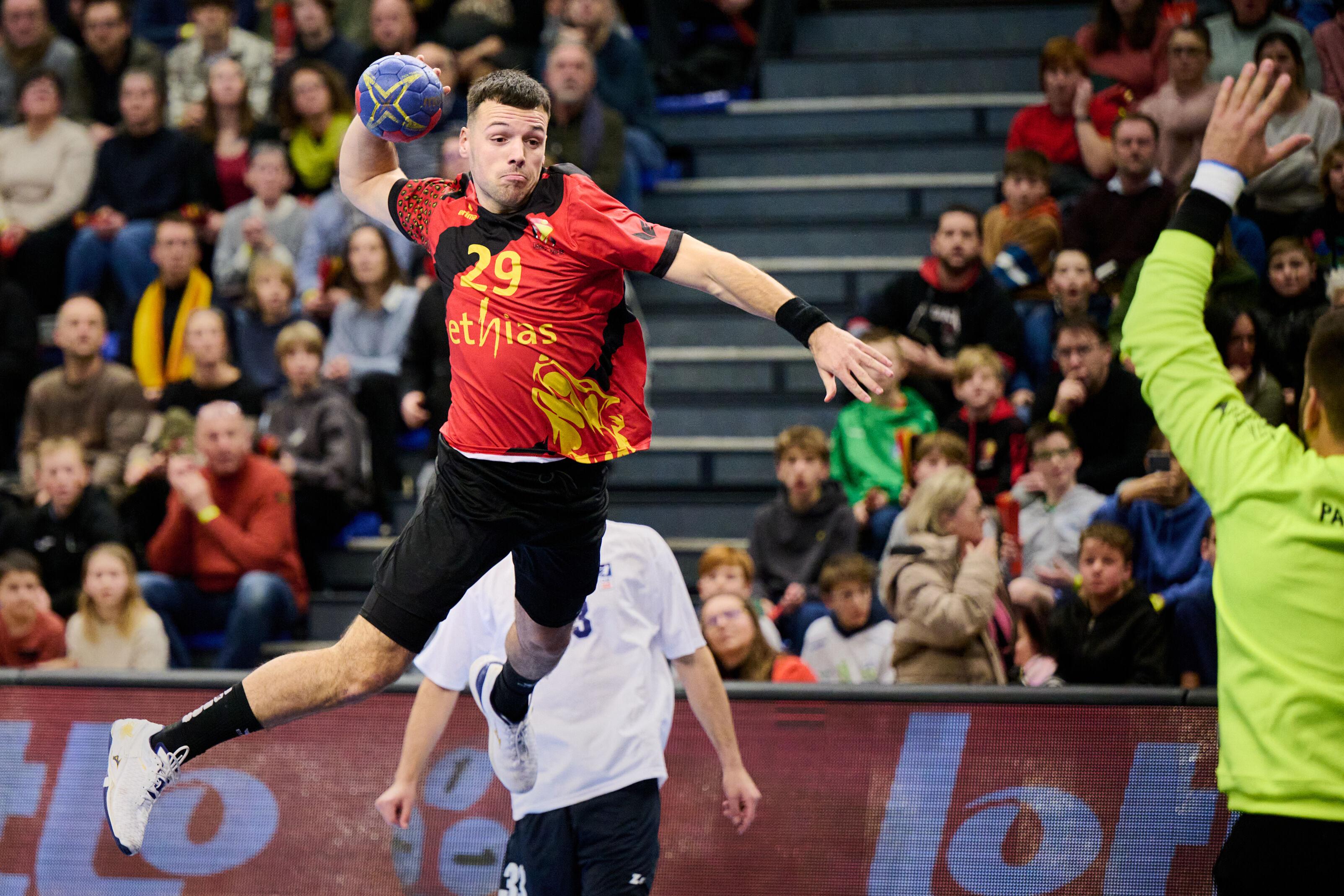 De Red Wolves verslaan Cyprus