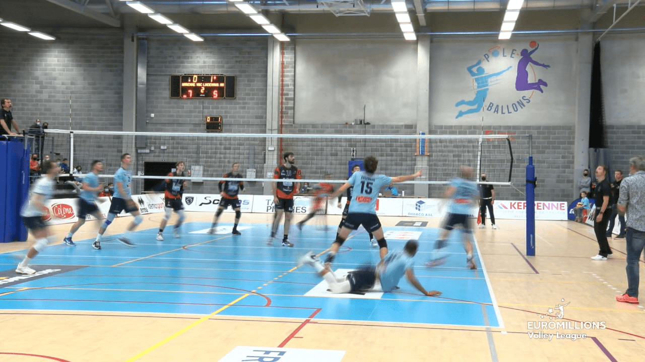 Waremme Volley vs Lindemans Aalst kan je hier terug bekijken