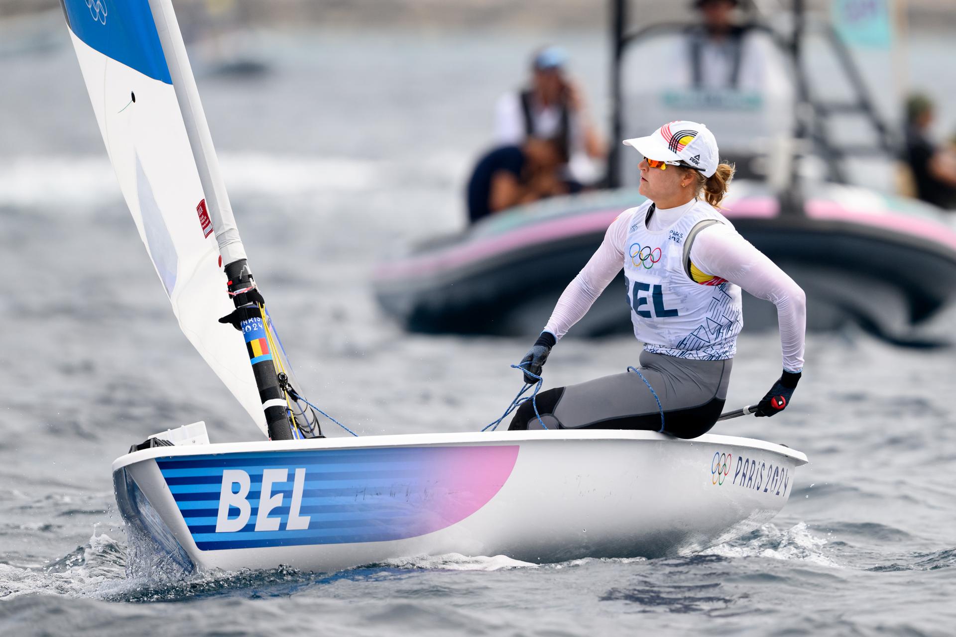 240807 Emma Plasschaert of Balgium competes in women's dinghy - laser radial sailing medal race during day 12 of the Paris 2024 Olympic Games on August 7, 2024 in Marseille. Photo: Petter Arvidson / BILDBYRÅN / kod PA / PA0864 bbeng segling sailing olympic games olympics os ol olympiska spel olympiske leker paris 2024 paris-os paris-ol grappa33 belgien BELGIUM ONLY