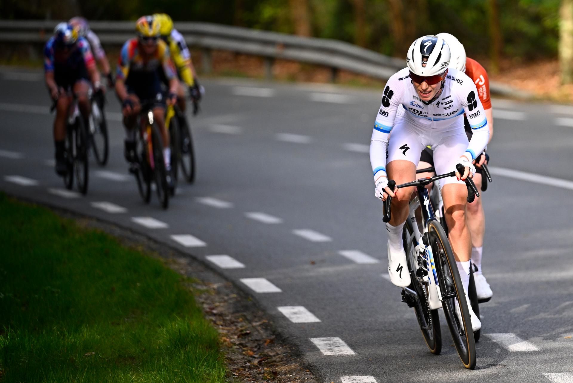 Dutch Demi Vollering of FDJ United-Suez pictured in action during the women's race of the 'Ronde van Vlaanderen/ Tour des Flandres/ Tour of Flanders' UCI WorldTour one day cycling race, 164,1 km with start and finish in Oudenaarde, Sunday 05 April 2026. BELGA PHOTO JASPER JACOBS